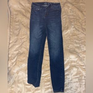Old Navy Rockstar Super Skinny Mid Rise Denim size 00